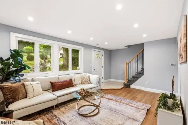 1 Lorelei Rd, West Orange Twp., NJ 07052