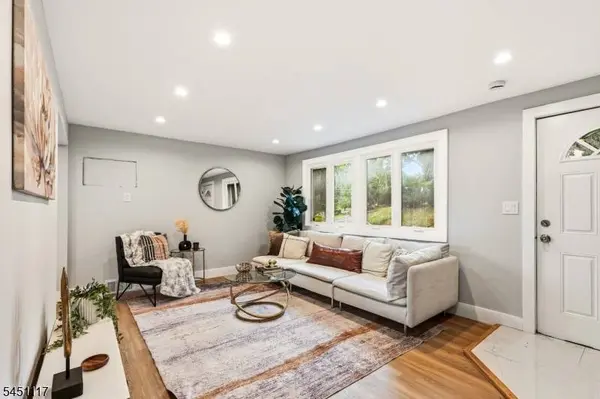 1 Lorelei Rd, West Orange Twp., NJ 07052