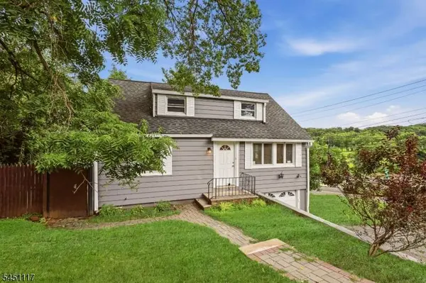 1 Lorelei Rd, West Orange Twp., NJ 07052