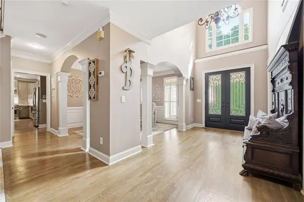 5025 Towne Lake HL N, Woodstock, GA 30189