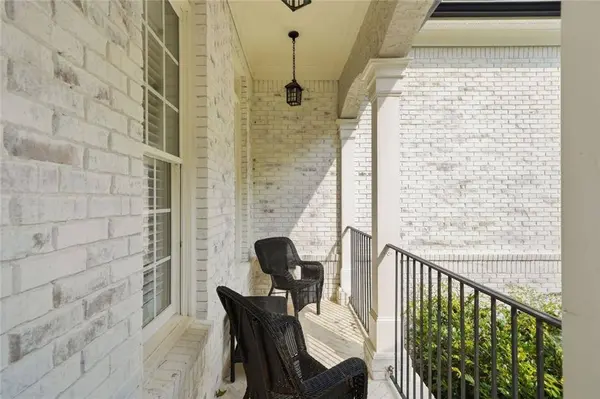 5025 Towne Lake HL N, Woodstock, GA 30189