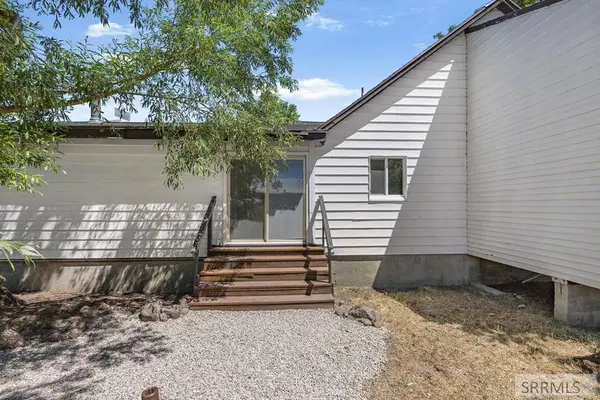 1538 E Jensen Road, Mccammon, ID 83250