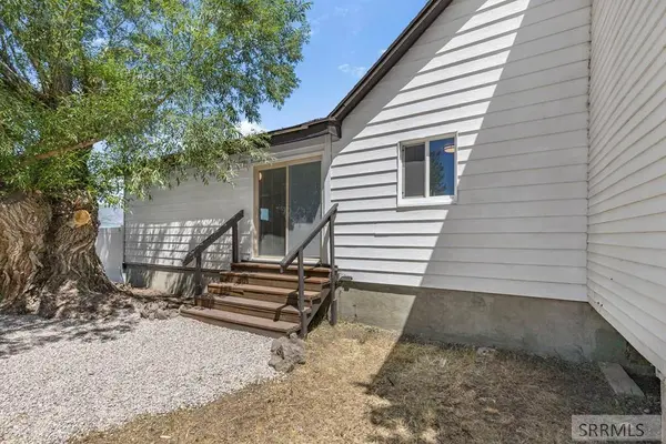 1538 E Jensen Road, Mccammon, ID 83250