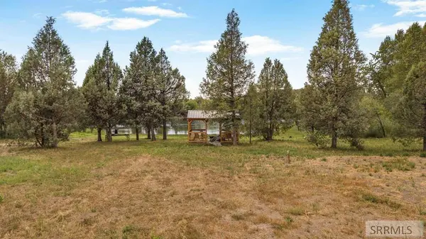 1807 Cedar Ridge Street, Ashton, ID 83420