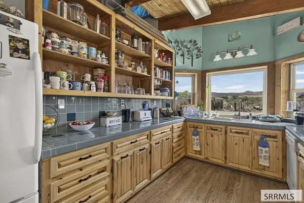 1493 E Jensen Road, Mccammon, ID 83250