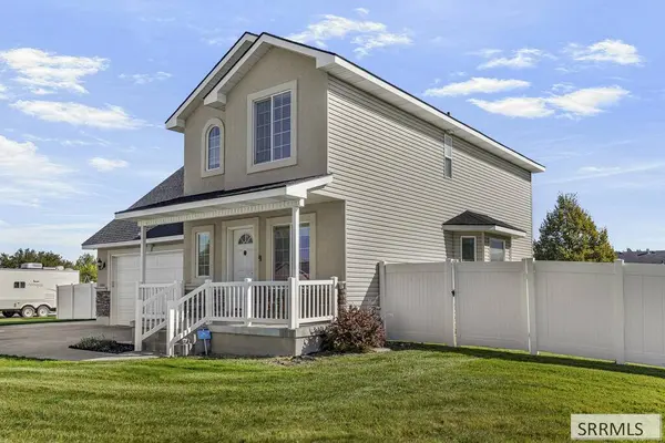 3000 Lilac Circle, Iona, ID 83427