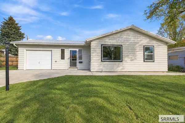 2193 Meadow Street, Idaho Falls, ID 83401