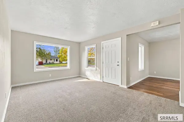 2193 Meadow Street, Idaho Falls, ID 83401
