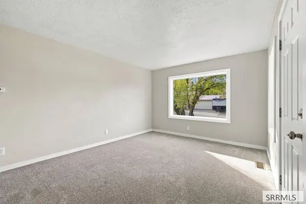 2193 Meadow Street, Idaho Falls, ID 83401