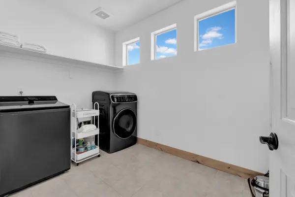 1699 Corby Dr, Windsor, CO 80550-6083
