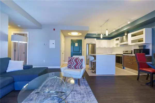 1310 Nesbitt Building E DR #601, Greater Sudbury, ON P3E 6A8