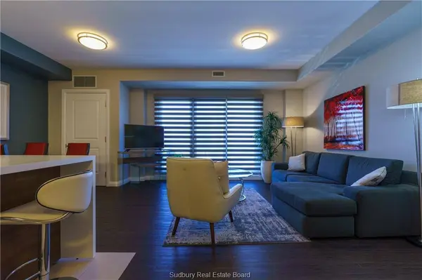 1310 Nesbitt Building E DR #601