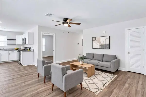 205 Neil ST #6