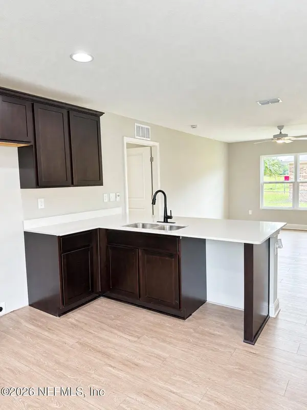 4437 BESSIE CIR E, Jacksonville, FL 32209