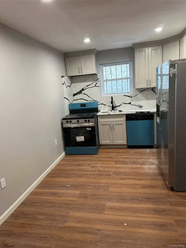 4057 Barnes AVE, Bronx, NY 10466