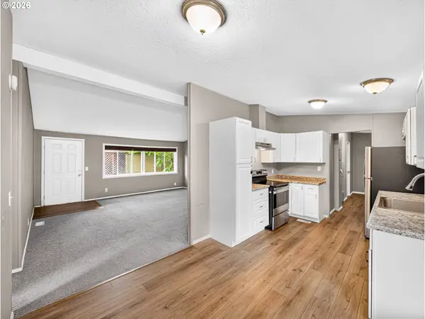 23077 SW MAIN ST #30, Sherwood, OR 97140