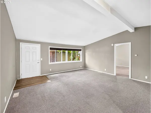 23077 SW MAIN ST #30, Sherwood, OR 97140