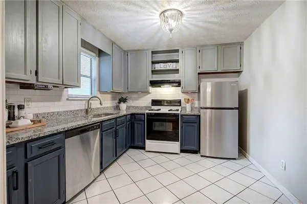 202 Blackhawk TRL, Dallas, GA 30157