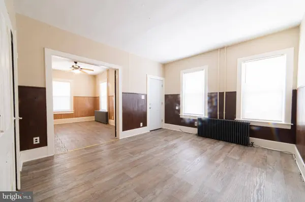 414-416 W PARK AVE #APT 1, Vineland, NJ 08360