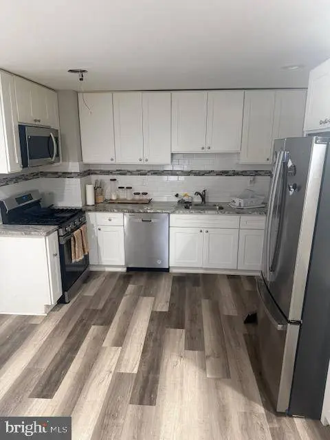 334 EVERGREEN AVE, Oaklyn, NJ 08107