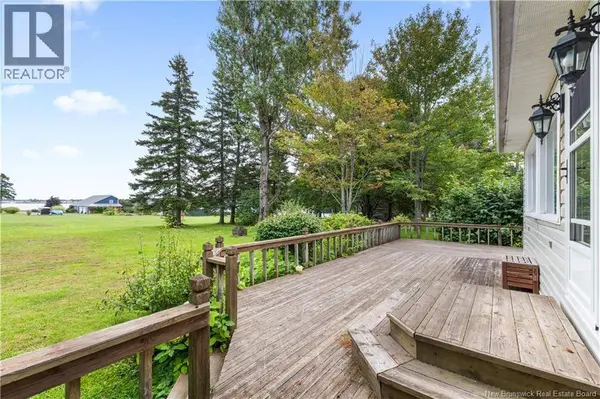 72 Hanington, Shediac Cape, NB E4P3E2