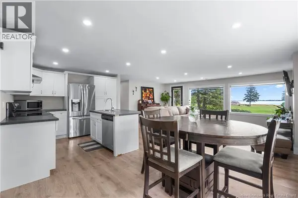 72 Hanington, Shediac Cape, NB E4P3E2