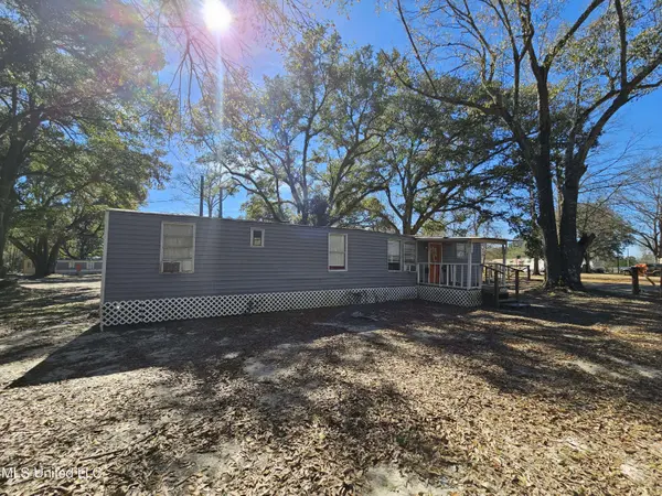 23061 Rd 262 #23063, Picayune, MS 39466