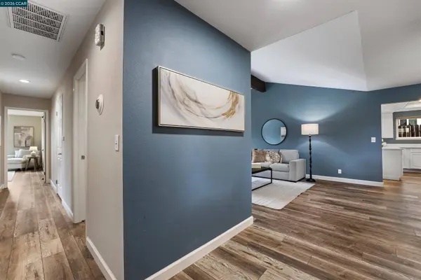 452 Lori Dr, Benicia, CA 94510