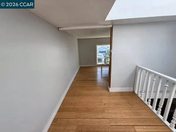 5383 Bancroft Ave, Oakland, CA 94601