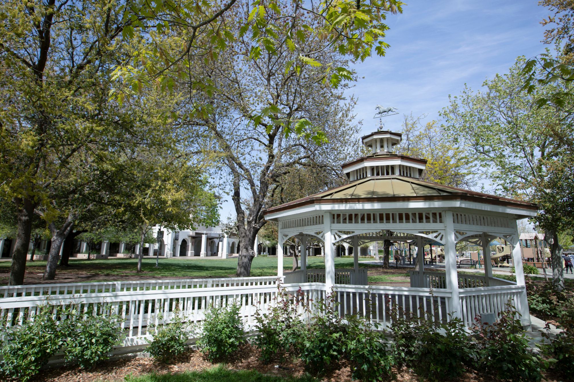 Brentwood California community