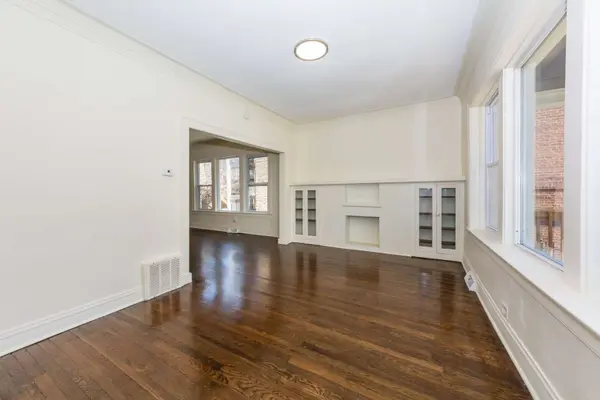 56 W 76th ST, Chicago, IL 60620
