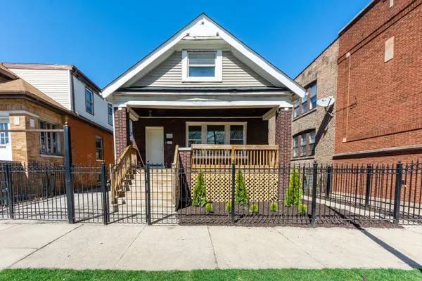 56 W 76th ST, Chicago, IL 60620