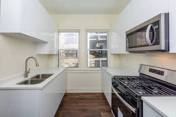 56 W 76th ST, Chicago, IL 60620