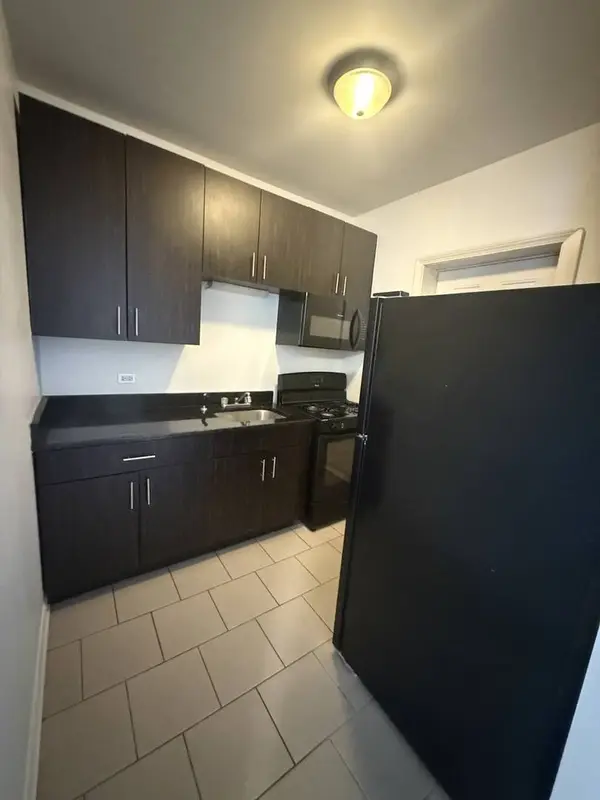 7626 S Drexel ST #1W, Chicago, IL 60619