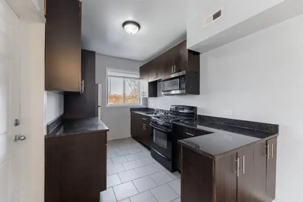 7626 S Drexel ST #1S, Chicago, IL 60619