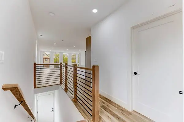 437 E 42nd PL, Chicago, IL 60653