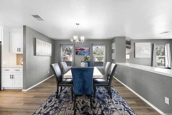10330 Rainbow, San Antonio, TX 78245