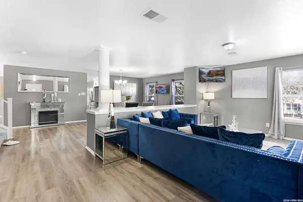 10330 Rainbow, San Antonio, TX 78245