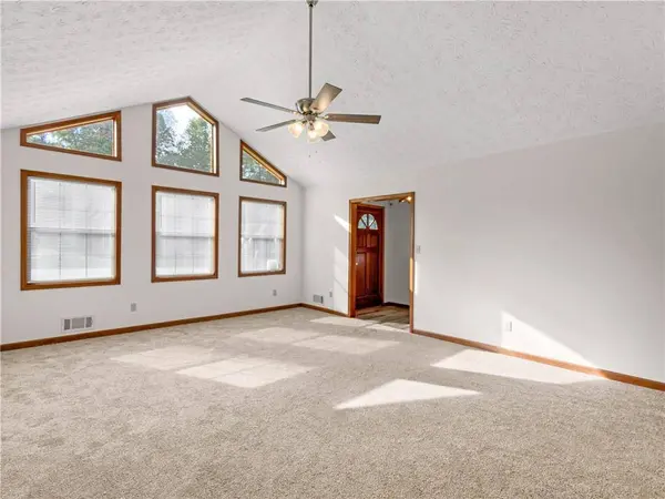 518 Club Valley DR, Mcdonough, GA 30281