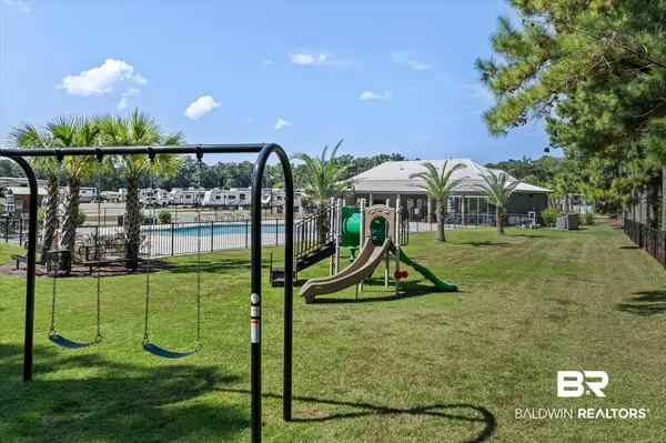 19558 Co Rd 8 #UNIT 3, Gulf Shores, AL 36542