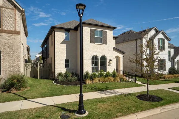 2100 Chance LN, Northlake, TX 76247