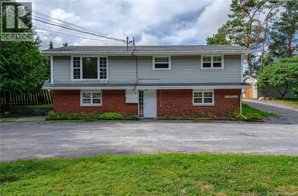 6 Parkdale Avenue, Rothesay, NB E2E3P1