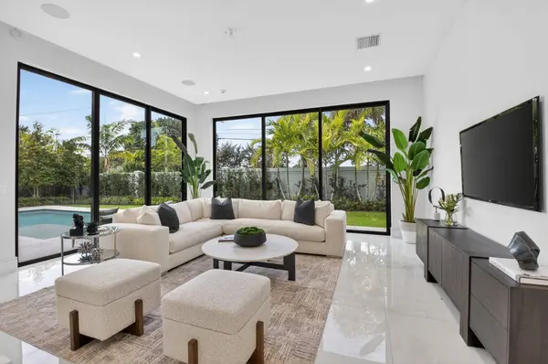 2232 DELRAY RIDGE LN, Delray Beach, FL 33444
