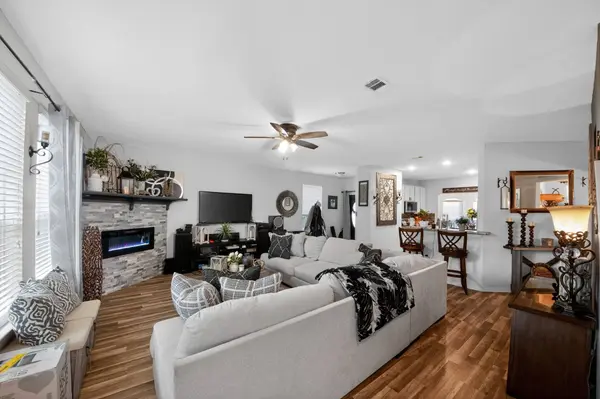 20727 May Dawn DR, Katy, TX 77449