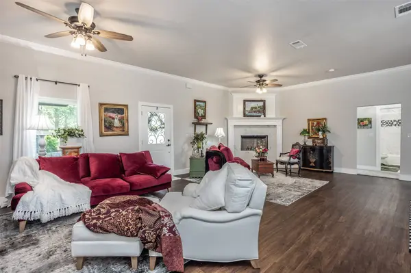 123 County Road 123, Gainesville, TX 76240