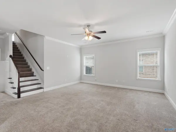 8 Leyland Drive SW, Huntsville, AL 35824