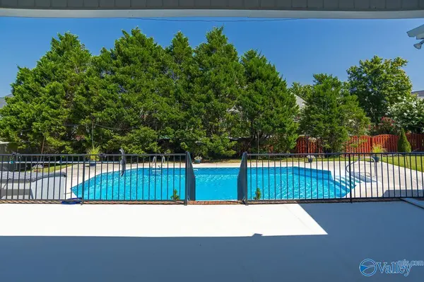 100 Overleaf Point SW, Huntsville, AL 35824