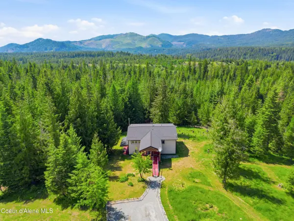775 Three Bears RD