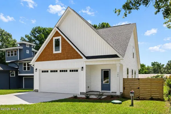 164 Bahama DR, Hampstead, NC 28443