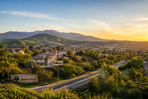 chinohills